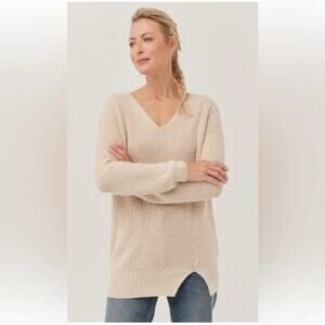 NWT Pact Sandshell Double V-Neck Tunic Sweater Cream Knit Size Medium